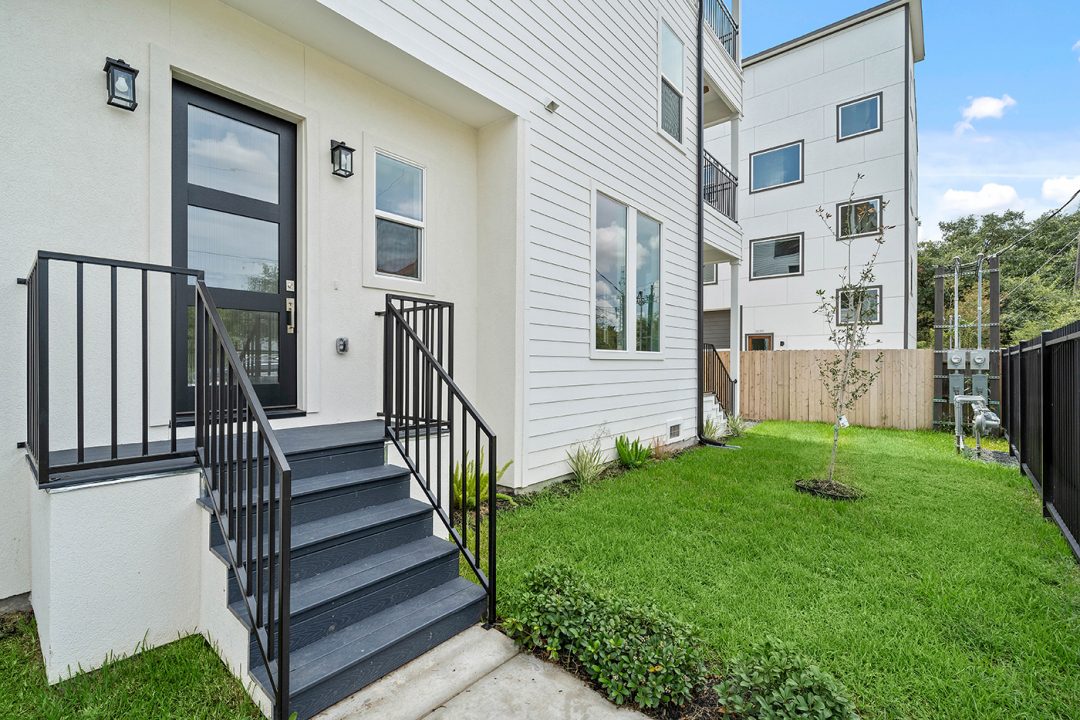 townhomebuilderforsaleheightshouston1624E4 Townhome Builder